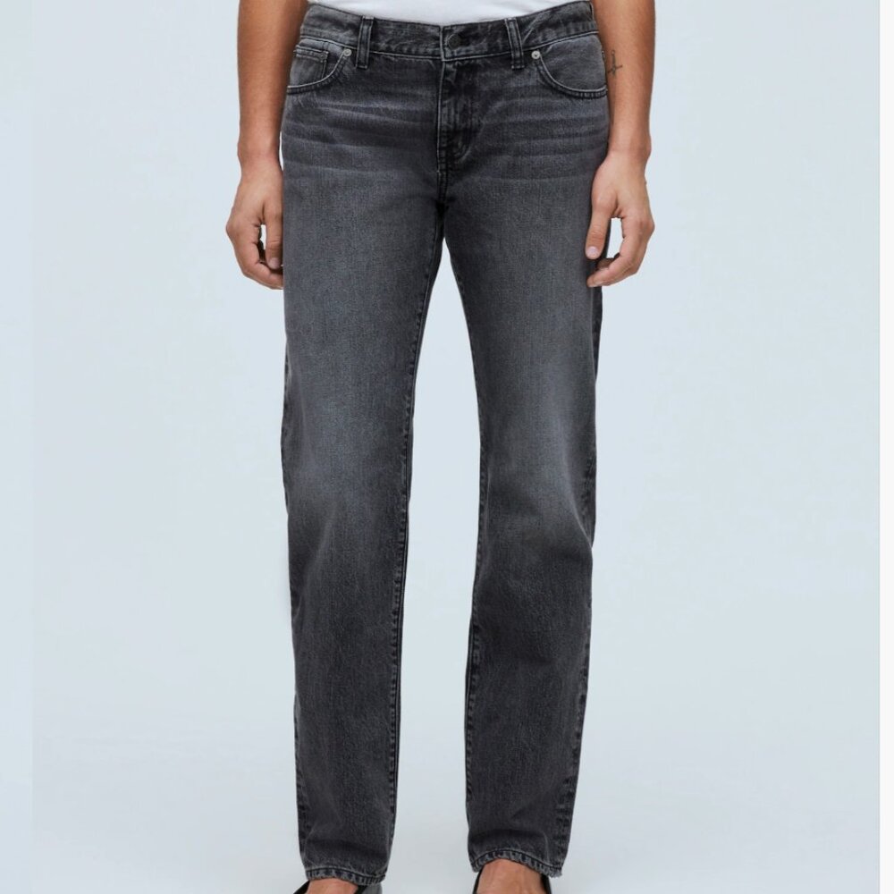 Madewell - Low-Rise 90's Straight Jean, faded black, size 27
